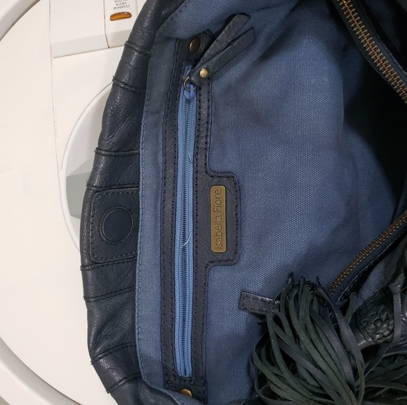 Purses - Picture 3 of 4